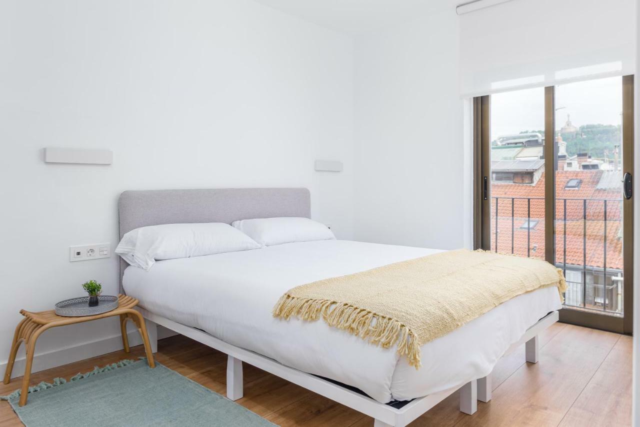 Always Easy I Apata Apartment Сан Себастиан Екстериор снимка